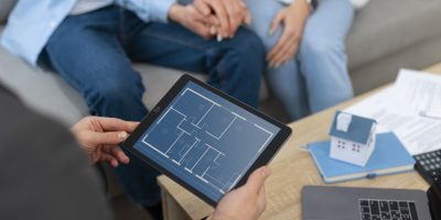 Comment choisir le bon outil pour réaliser ses diagnostics immobiliers en tant que diagnostiqueur immobilier ?